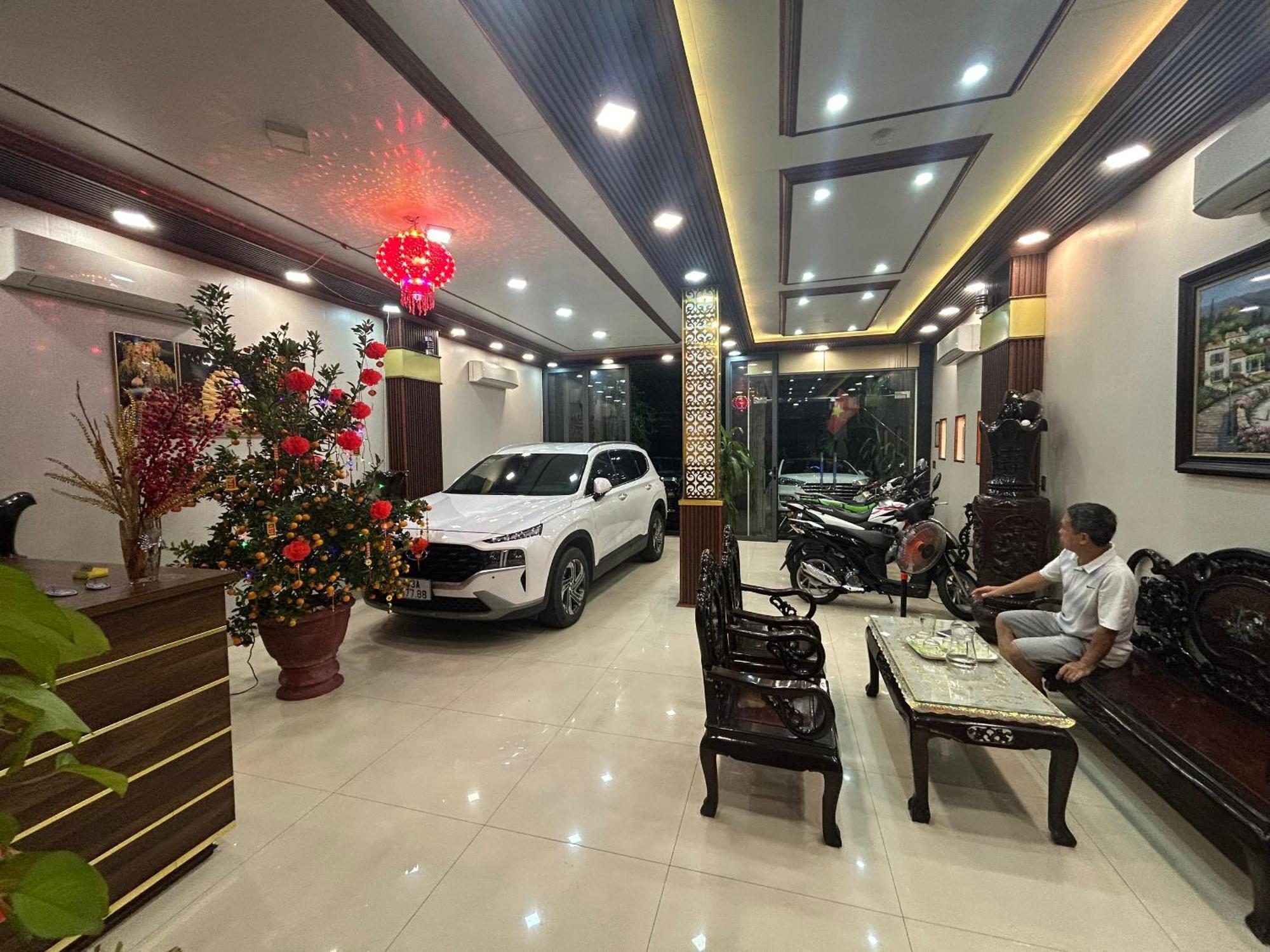 Duc Loc 2 Hotel Hue Bagian luar foto