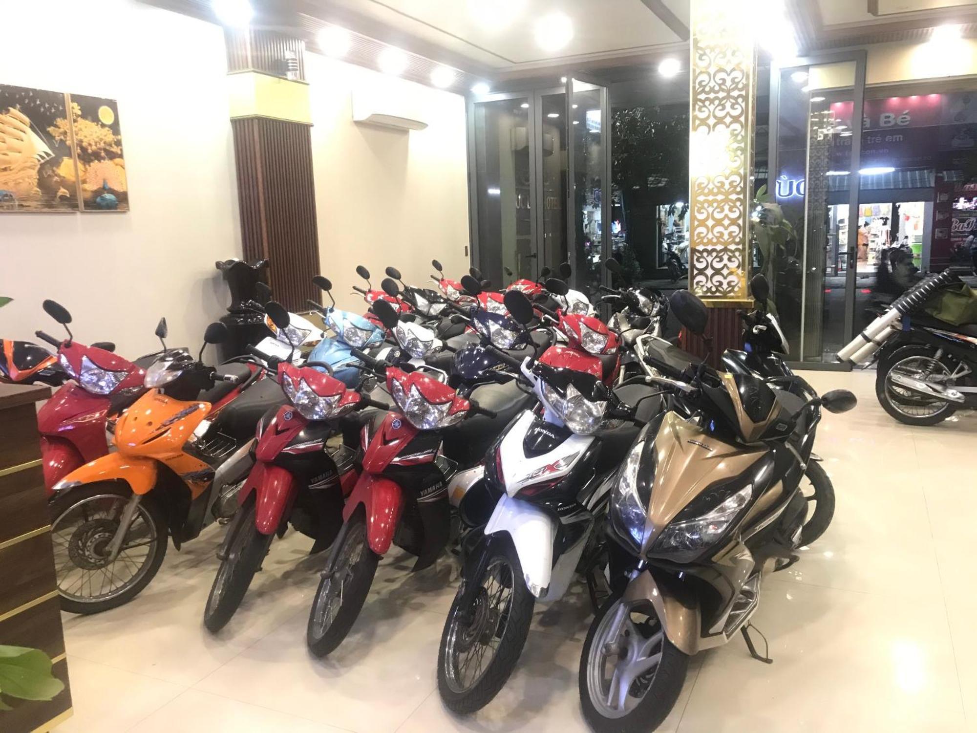 Duc Loc 2 Hotel Hue Bagian luar foto