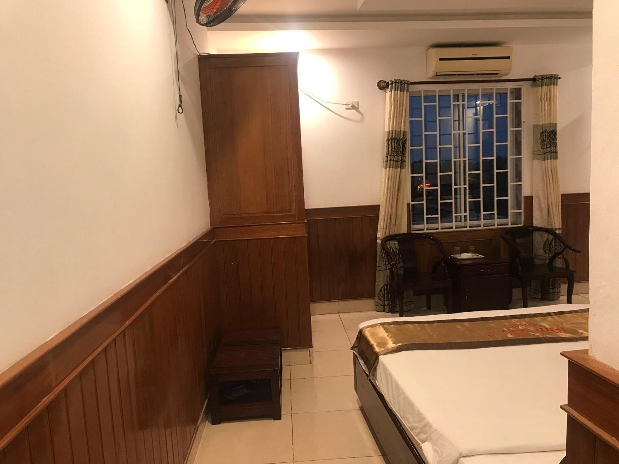 Duc Loc 2 Hotel Hue Bagian luar foto