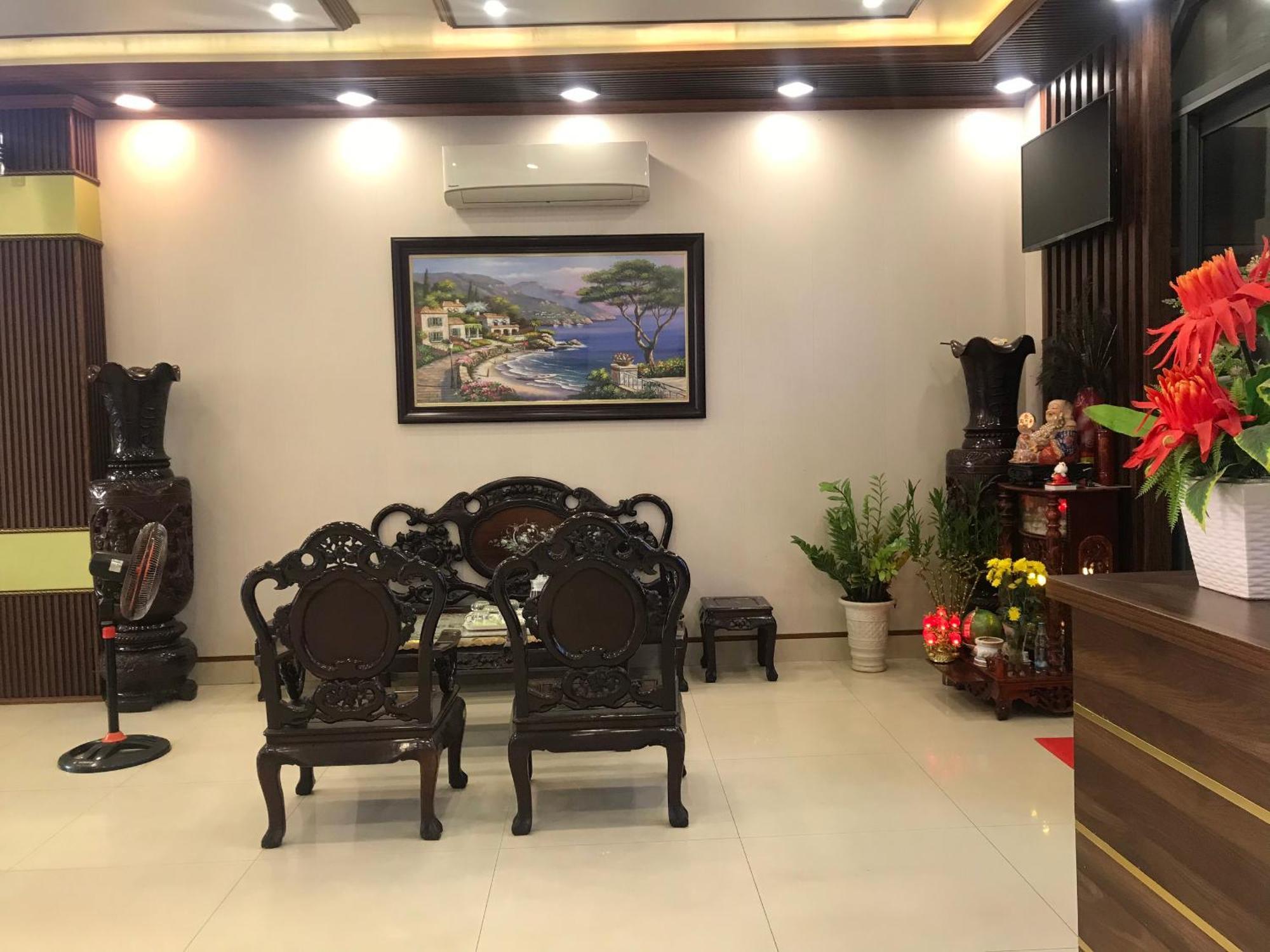 Duc Loc 2 Hotel Hue Bagian luar foto