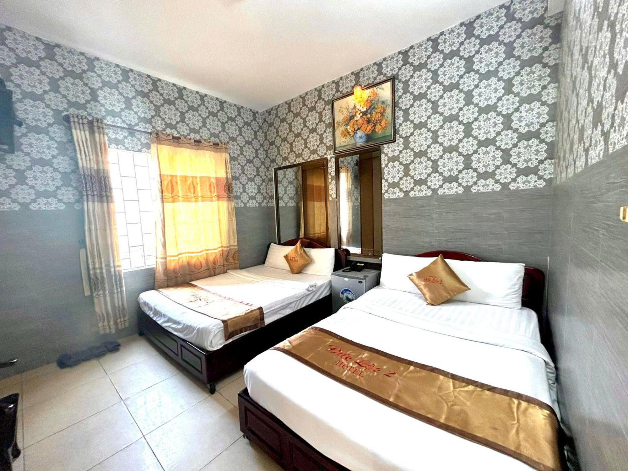 Duc Loc 2 Hotel Hue Bagian luar foto
