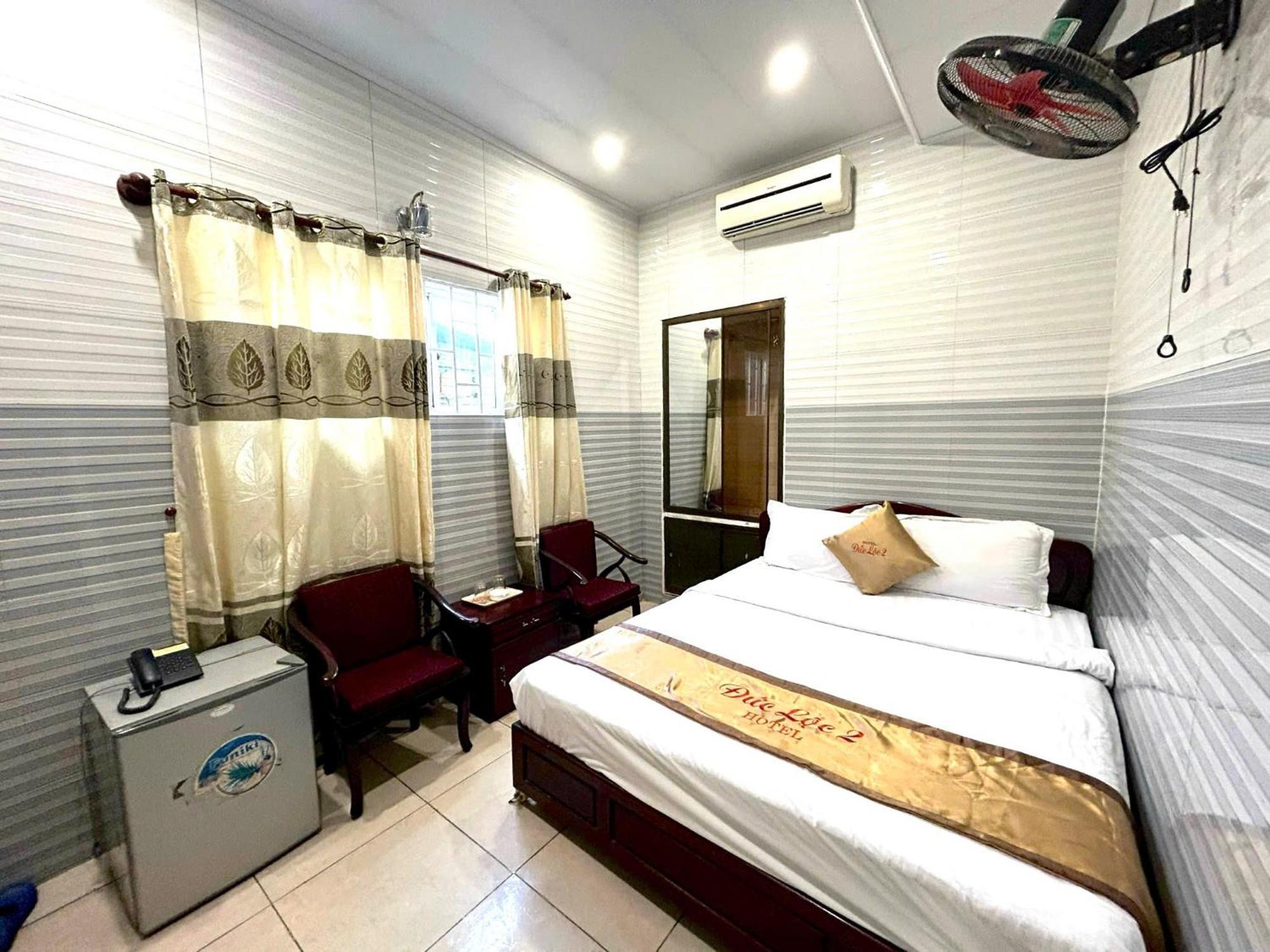Duc Loc 2 Hotel Hue Bagian luar foto