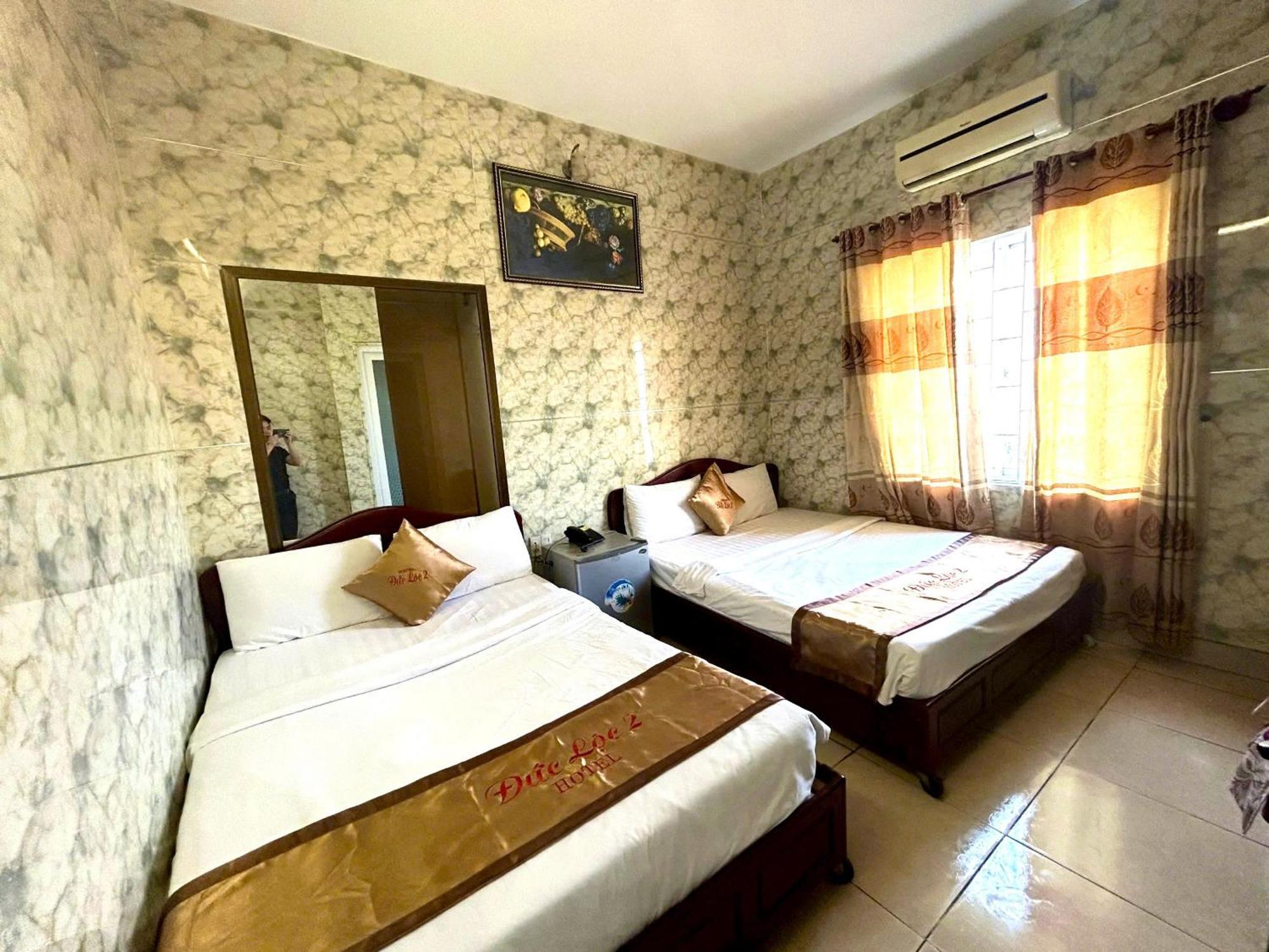 Duc Loc 2 Hotel Hue Bagian luar foto