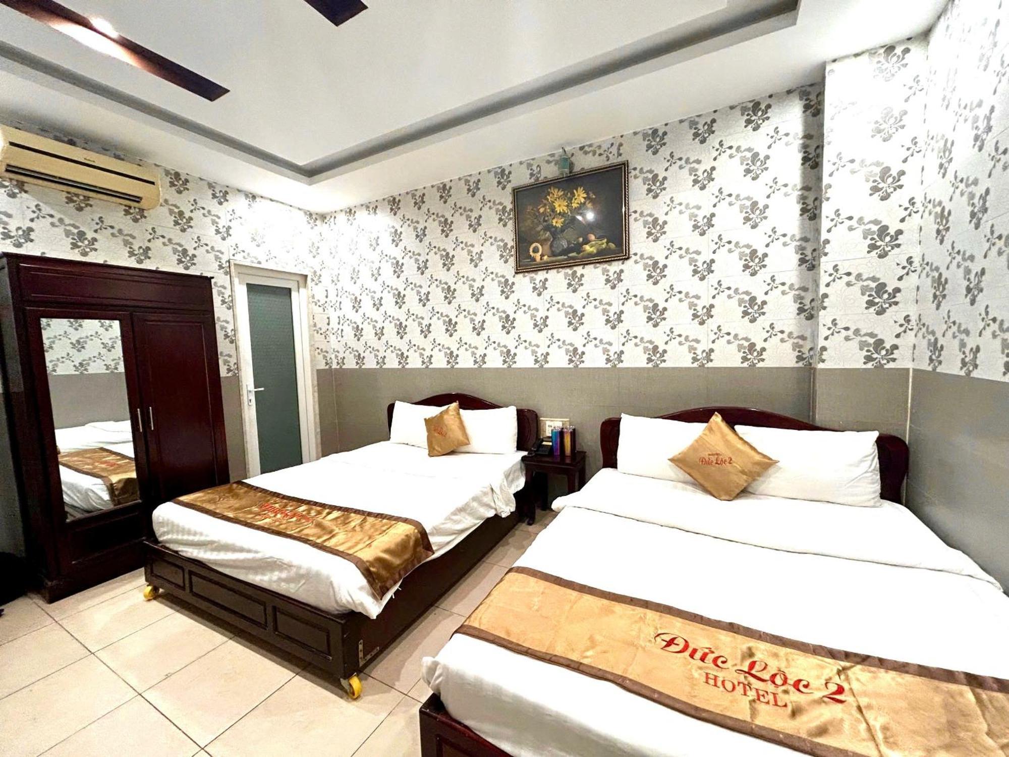 Duc Loc 2 Hotel Hue Bagian luar foto